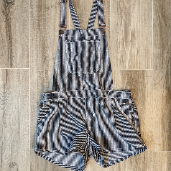 Hickory Stripes Shortalls - Picture 13 of 13